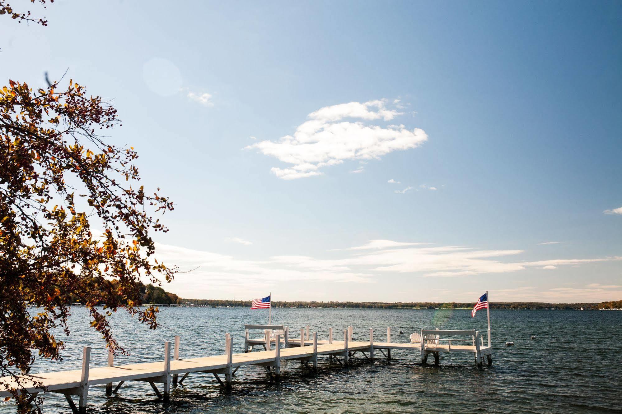 Bella Vista Suites Lake Geneva Exteriör bild